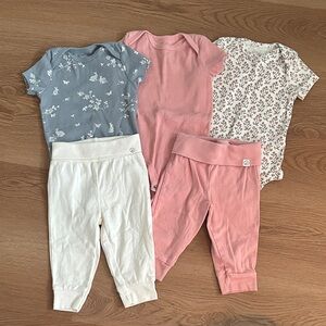 Little Planet by Carter's Organic Baby Outfit in Gray and Pink